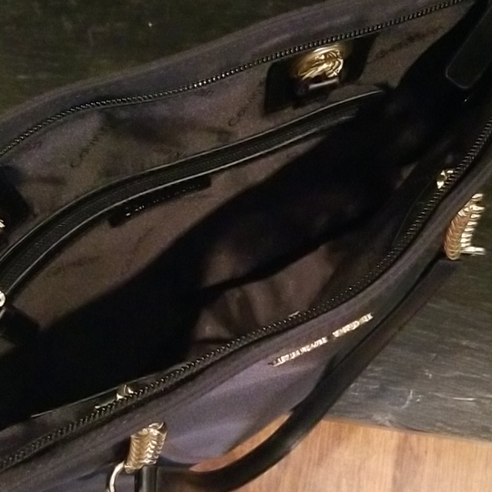 Handbag - Picture 4 of 4